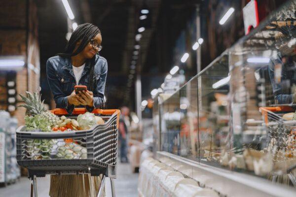 伊朗衝突持續汽油及食品雜貨等價格或將上漲