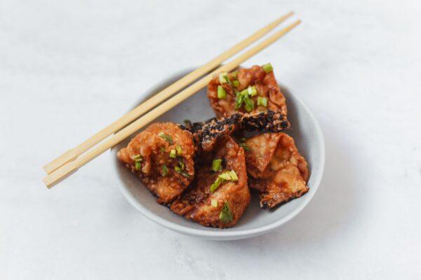 一款萬能調味料 讓三文魚配糙米飯快速上桌